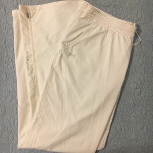 Women’s Under Armour pants. Size XL